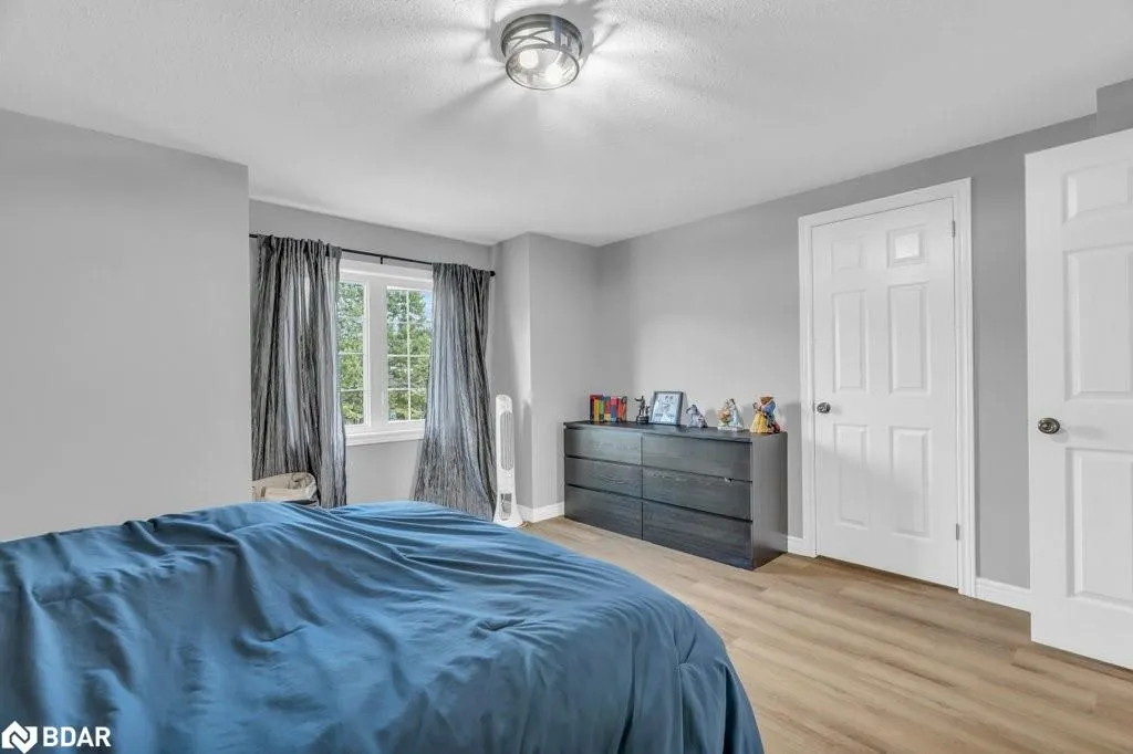 3 Davison Drive Drive
