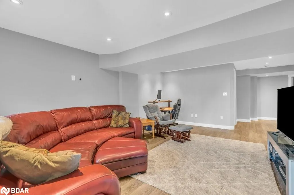 3 Davison Drive Drive