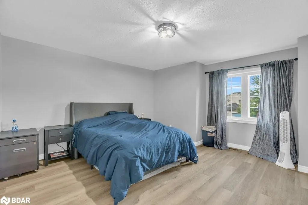 3 Davison Drive Drive