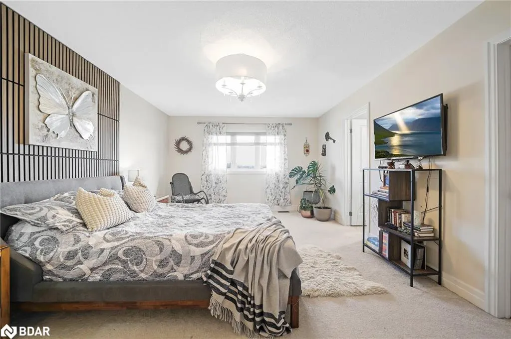 15 Wagner Crescent