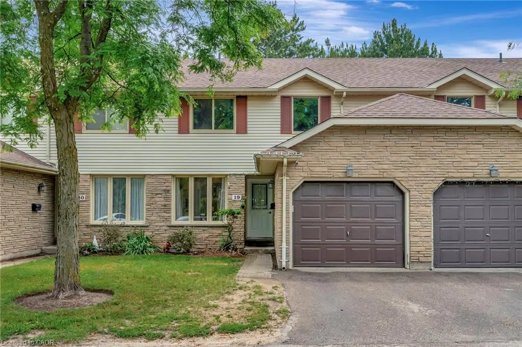 476 Kingscourt Drive, #19