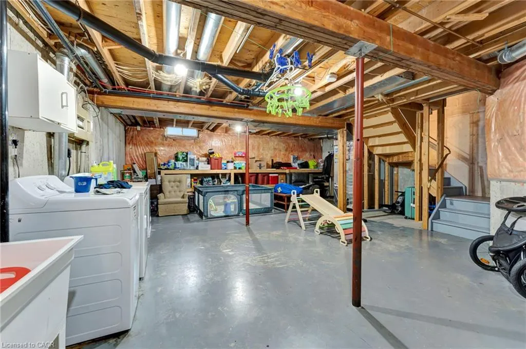 476 Kingscourt Drive, #19