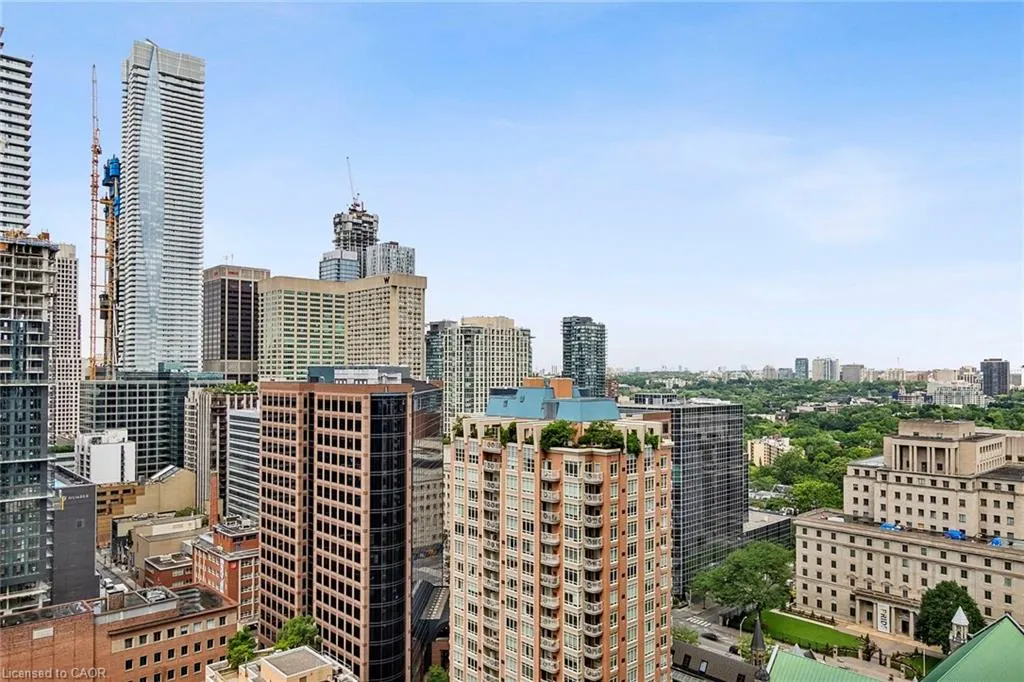110 Charles Street E, #2604