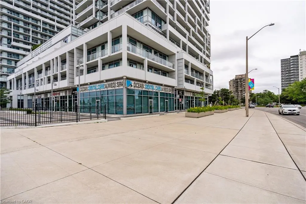 55 Speers Road, #612