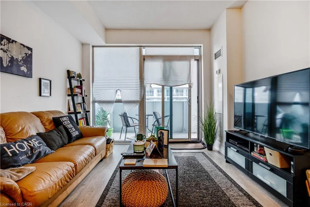 55 Speers Road, #612