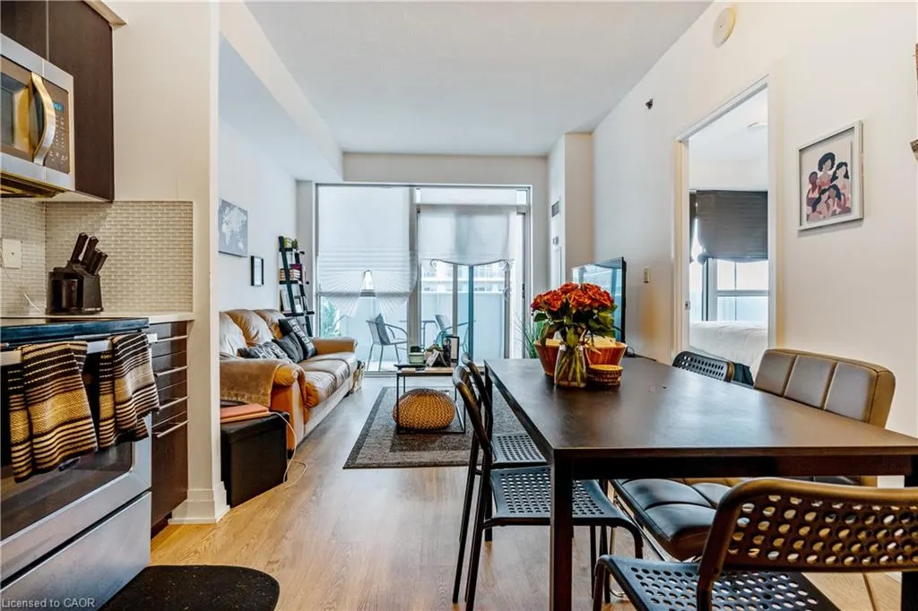 55 Speers Road, #612