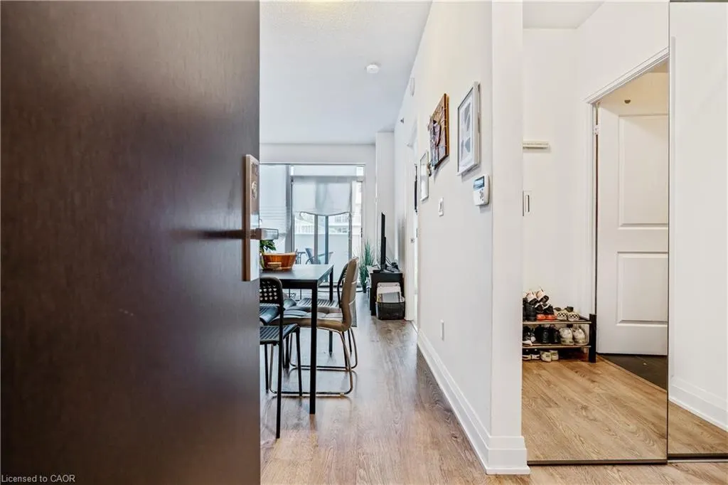 55 Speers Road, #612