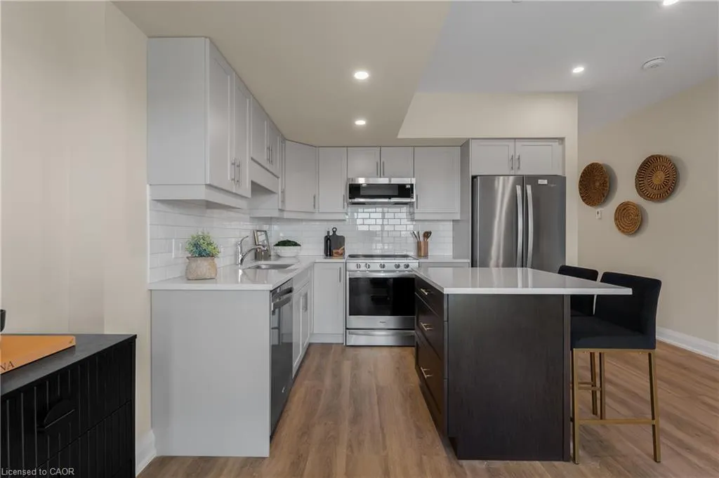 118 Summersides Boulevard, #314