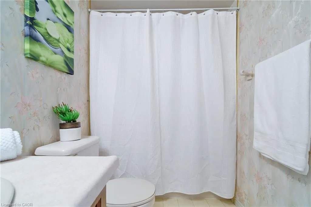 416 Limeridge Road, #213