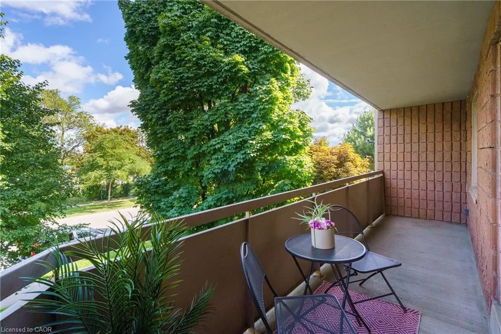 416 Limeridge Road, #213