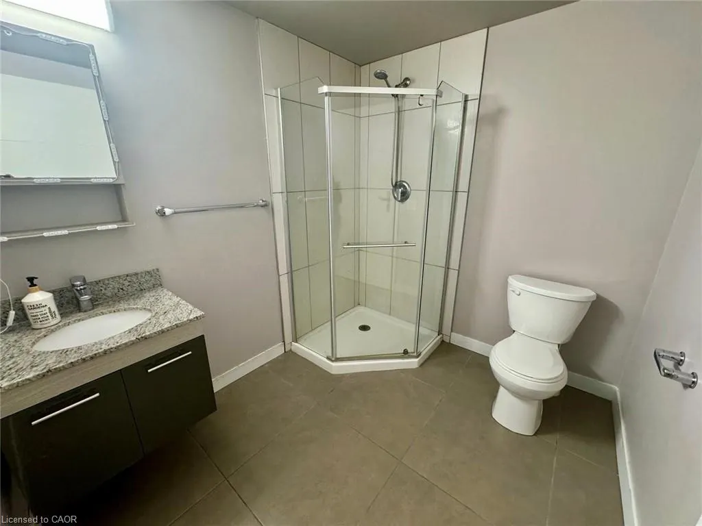250 Albert Street, #610