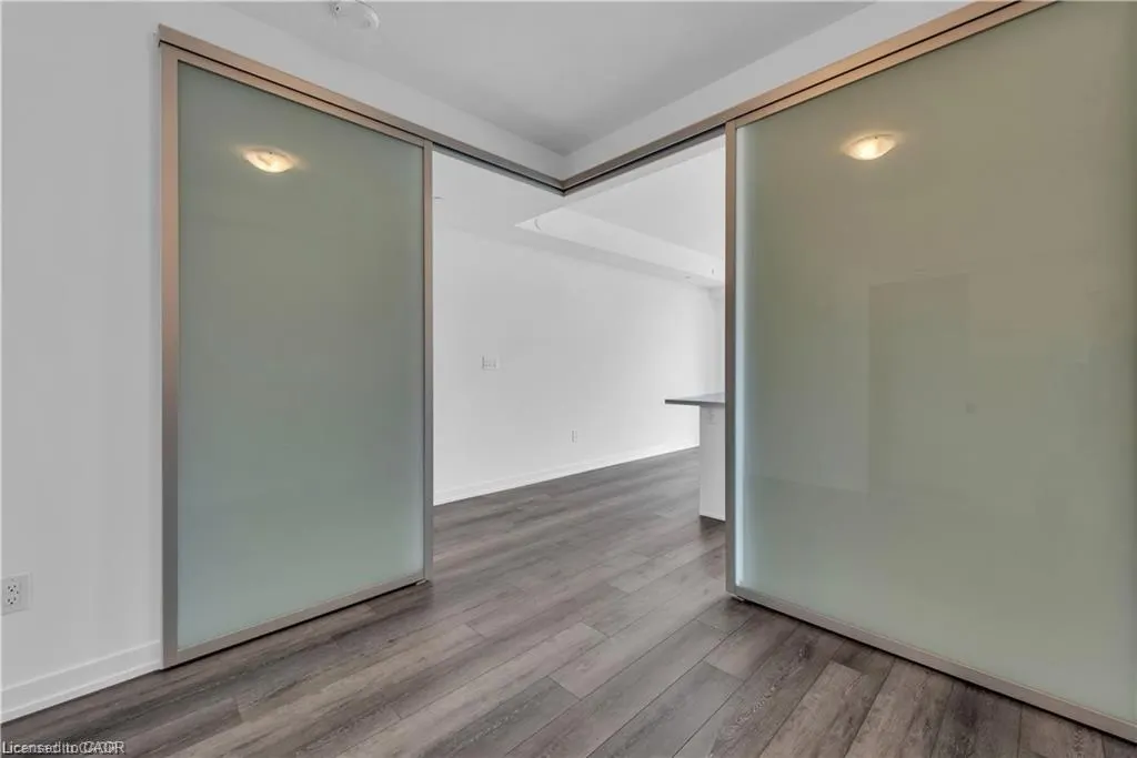 470 Dundas Street E, #220