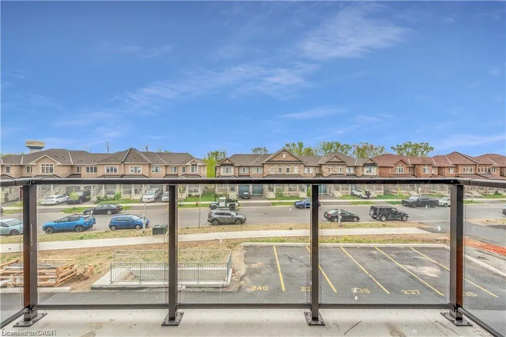 470 Dundas Street E, #220