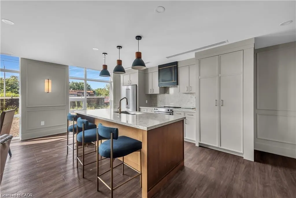 470 Dundas Street E, #220