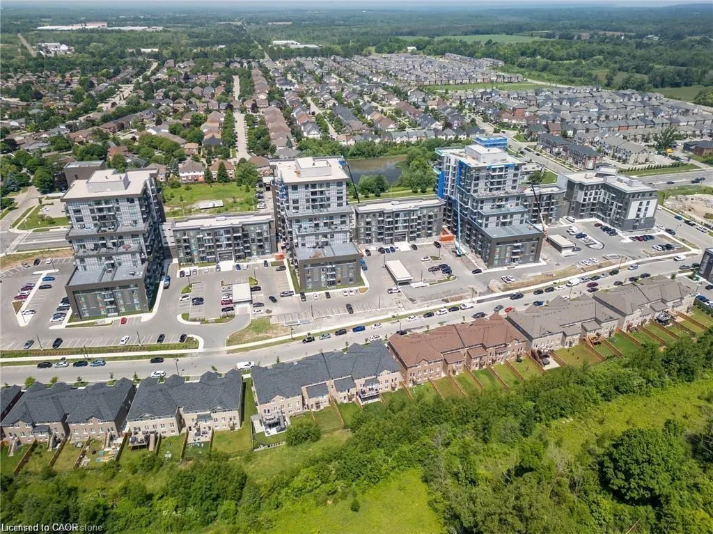 470 Dundas Street E, #220