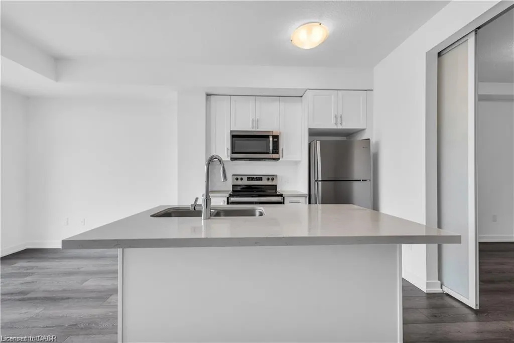 470 Dundas Street E, #220