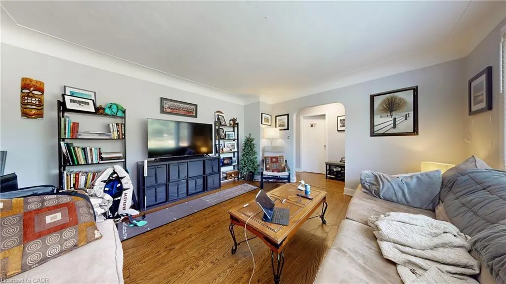 1306 Leighland Road