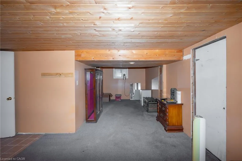 2 Cherry Avenue