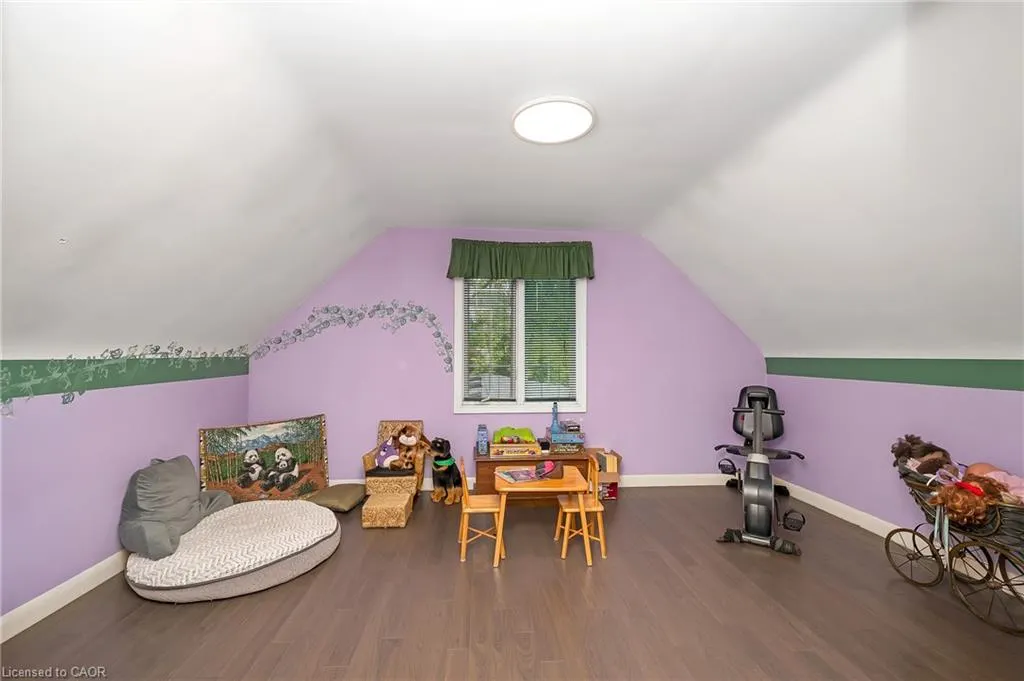 2 Cherry Avenue