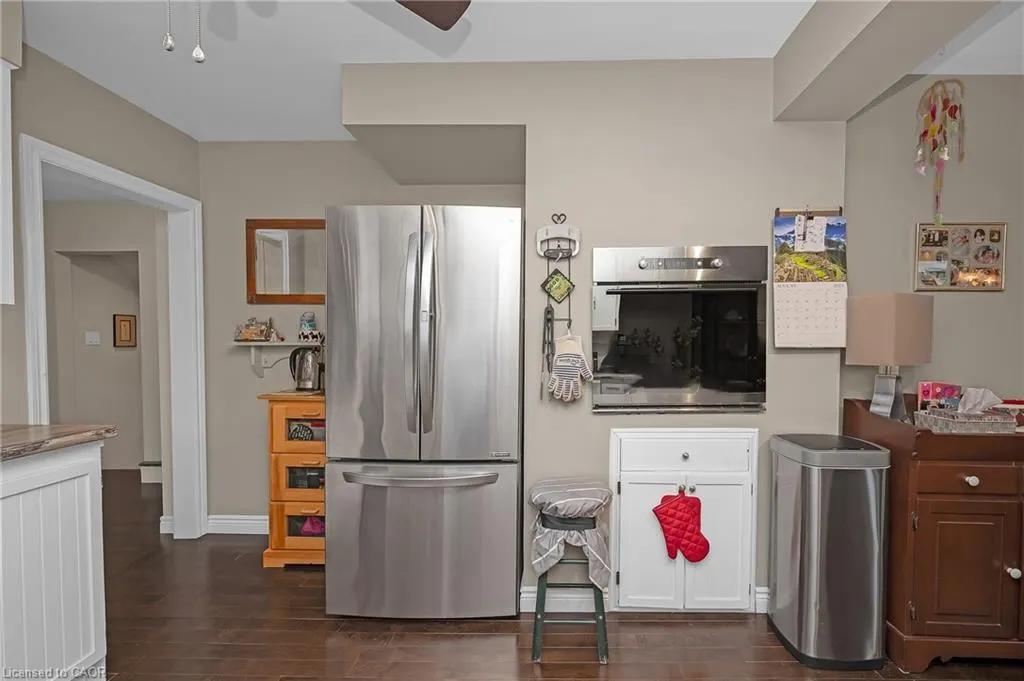 2 Cherry Avenue