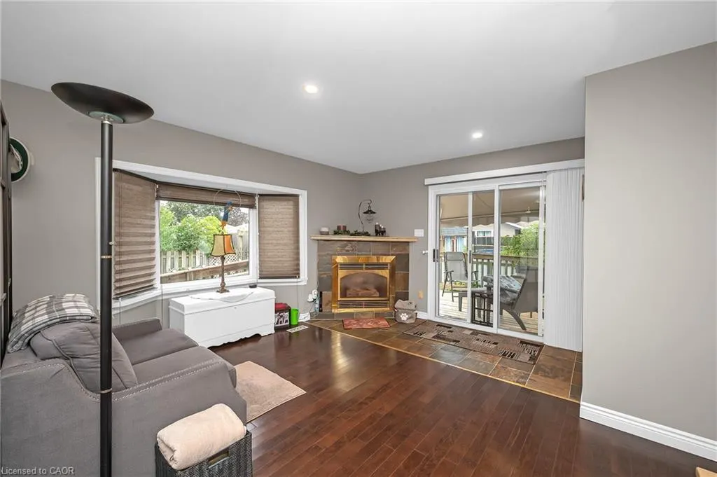 2 Cherry Avenue