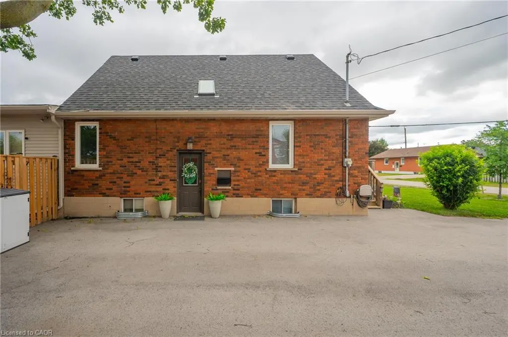 2 Cherry Avenue