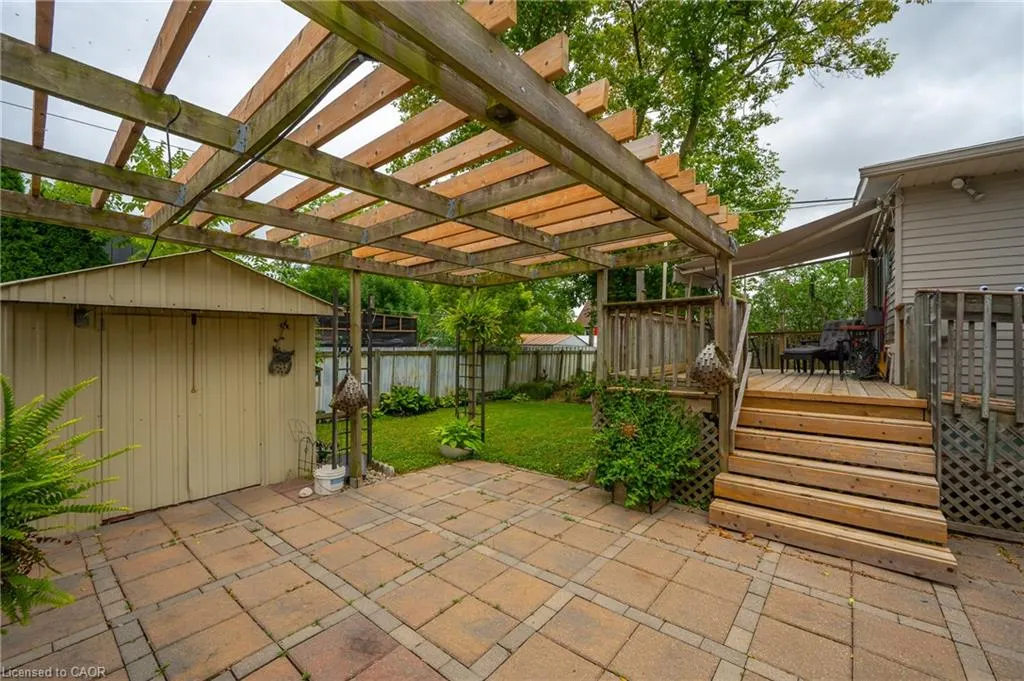 2 Cherry Avenue
