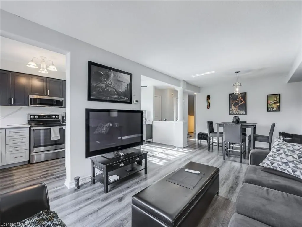 242 Upper Mount Albion Road, #19