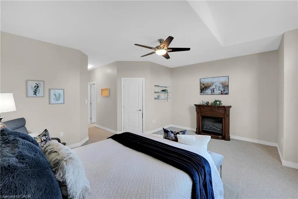 4896 Allan Court