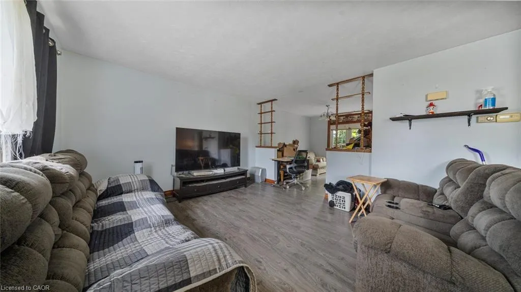 52 Parker Drive