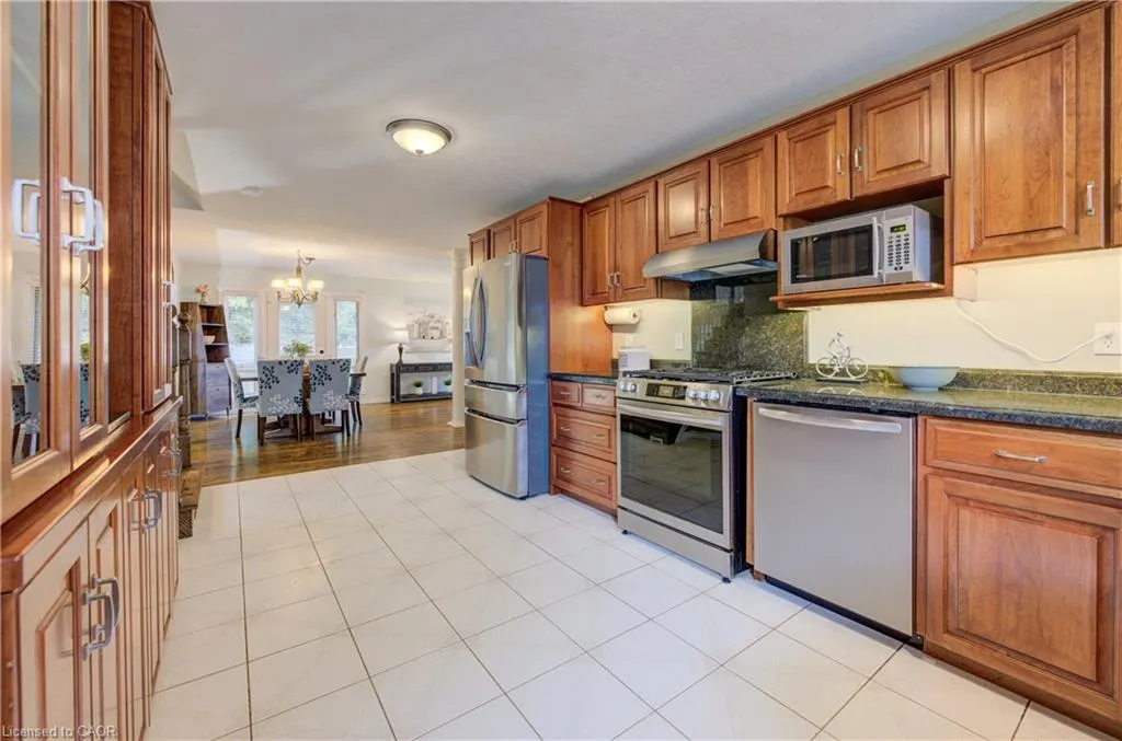 43 Hahn Valley Place