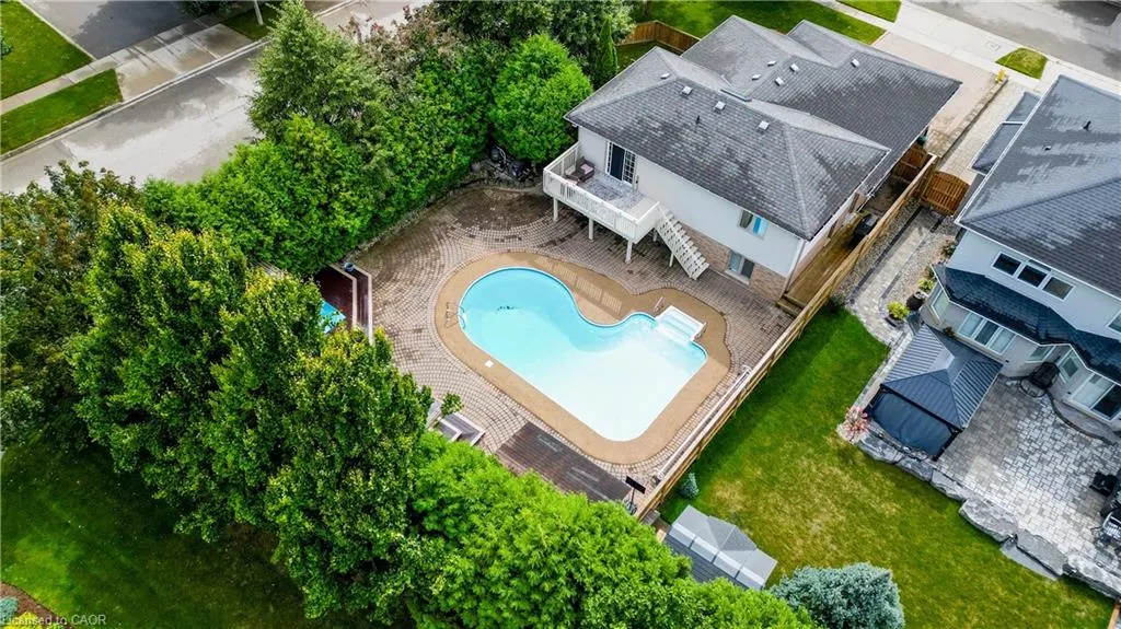 43 Hahn Valley Place