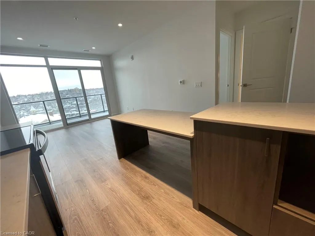 15 Glebe Street, #1108