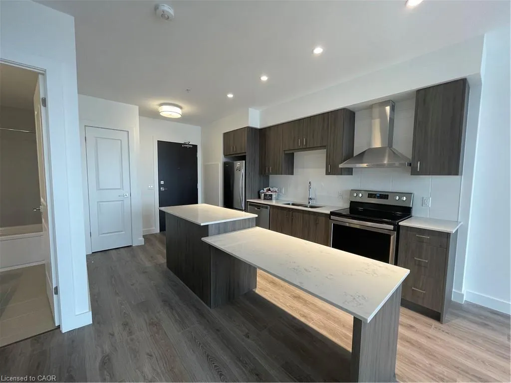 15 Glebe Street, #1108