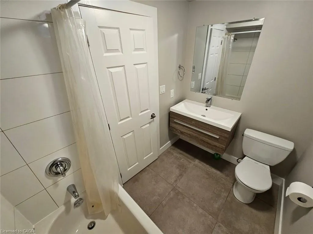 46 Laidlaw Drive, #2