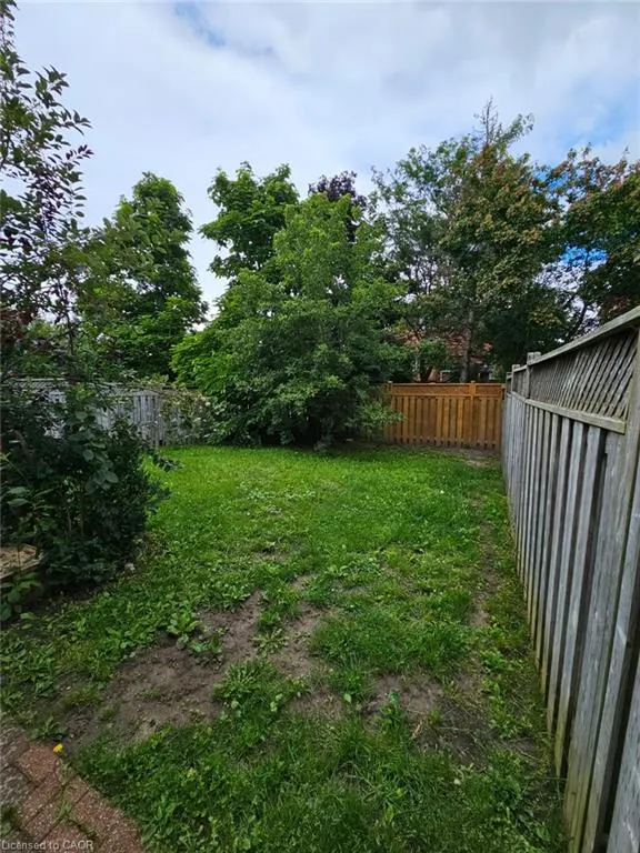 46 Laidlaw Drive, #2