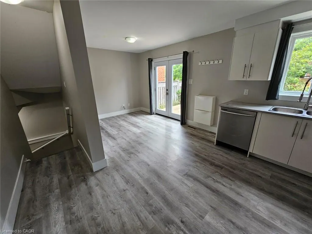 46 Laidlaw Drive, #2