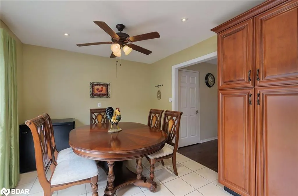 6521 Sapling Trail