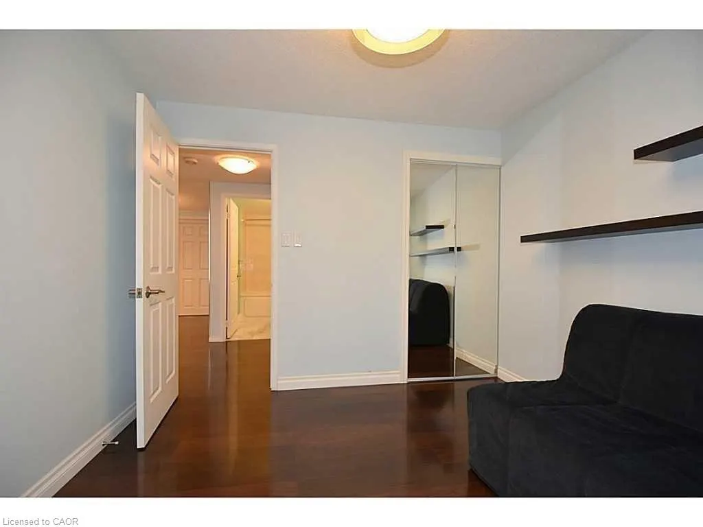 36 James Street S, #608