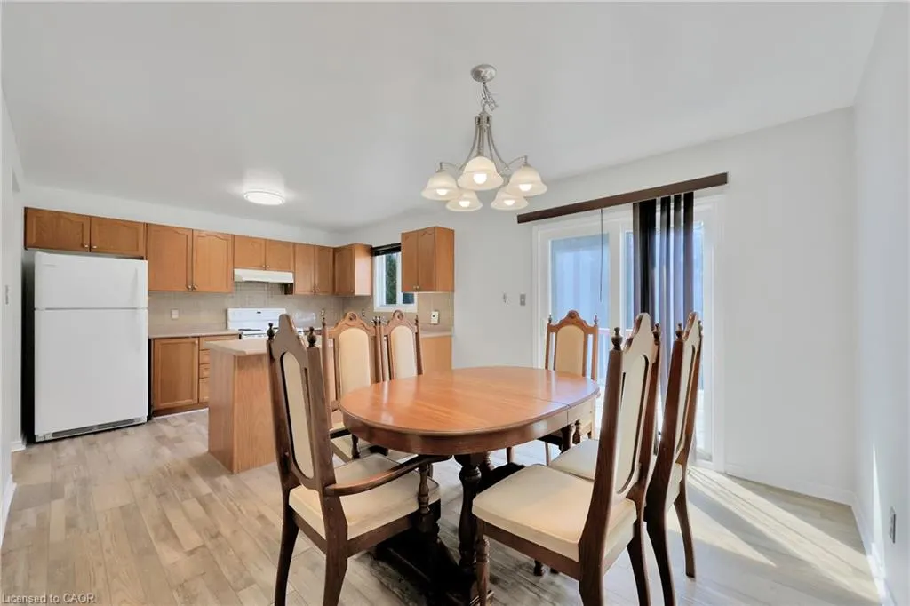 34 Phair Crescent