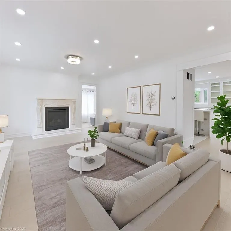 1003 Lakeshore Road W