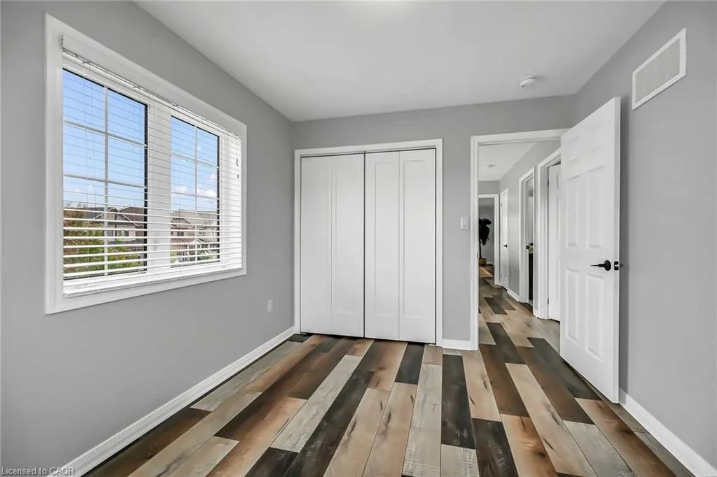 143 Thompson Road