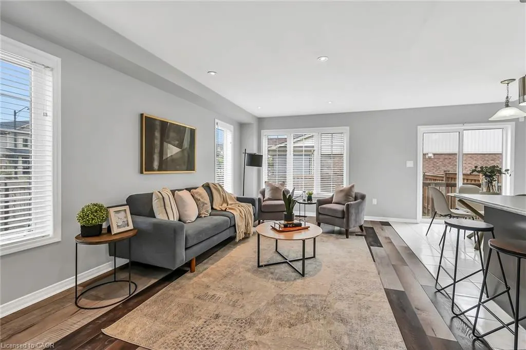 143 Thompson Road