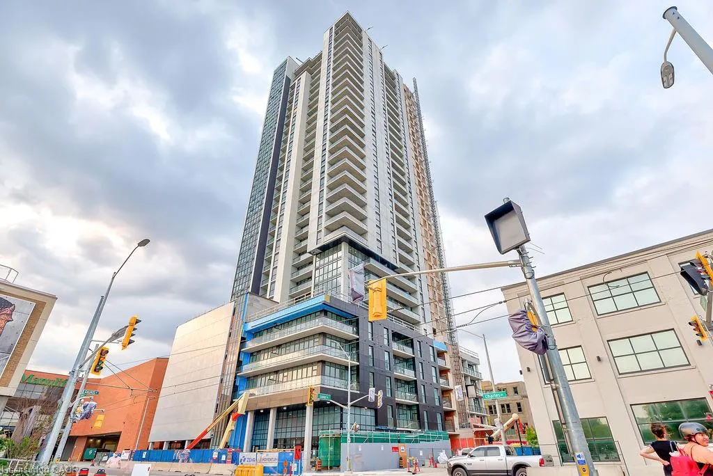 60 Charles Street, #1409A