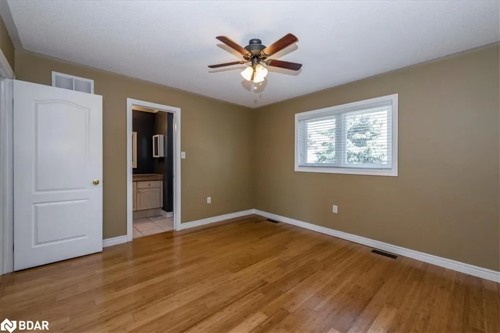 37 Marsellus Drive