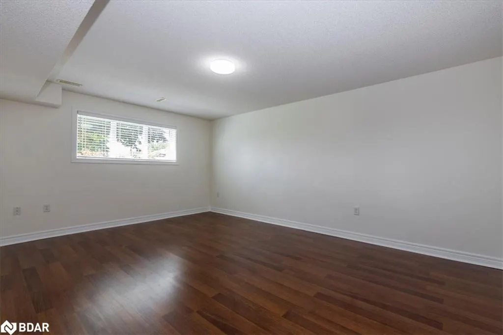 37 Marsellus Drive