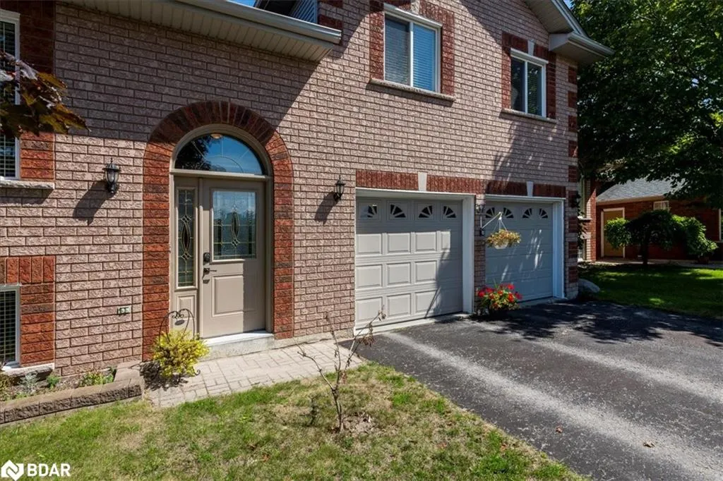 37 Marsellus Drive