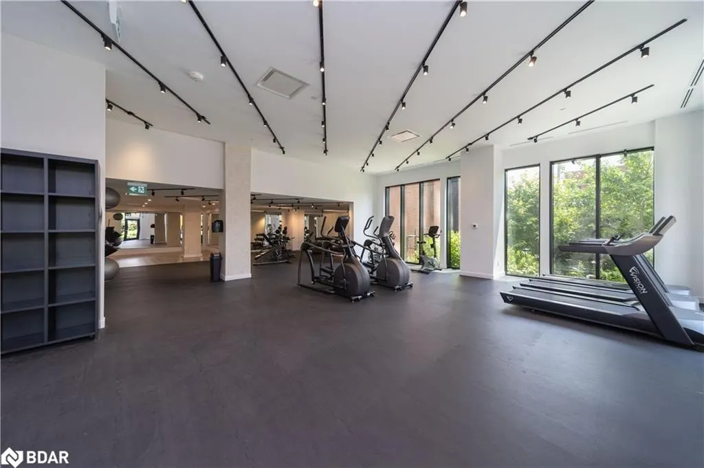 2300 St Clair Avenue West, #118