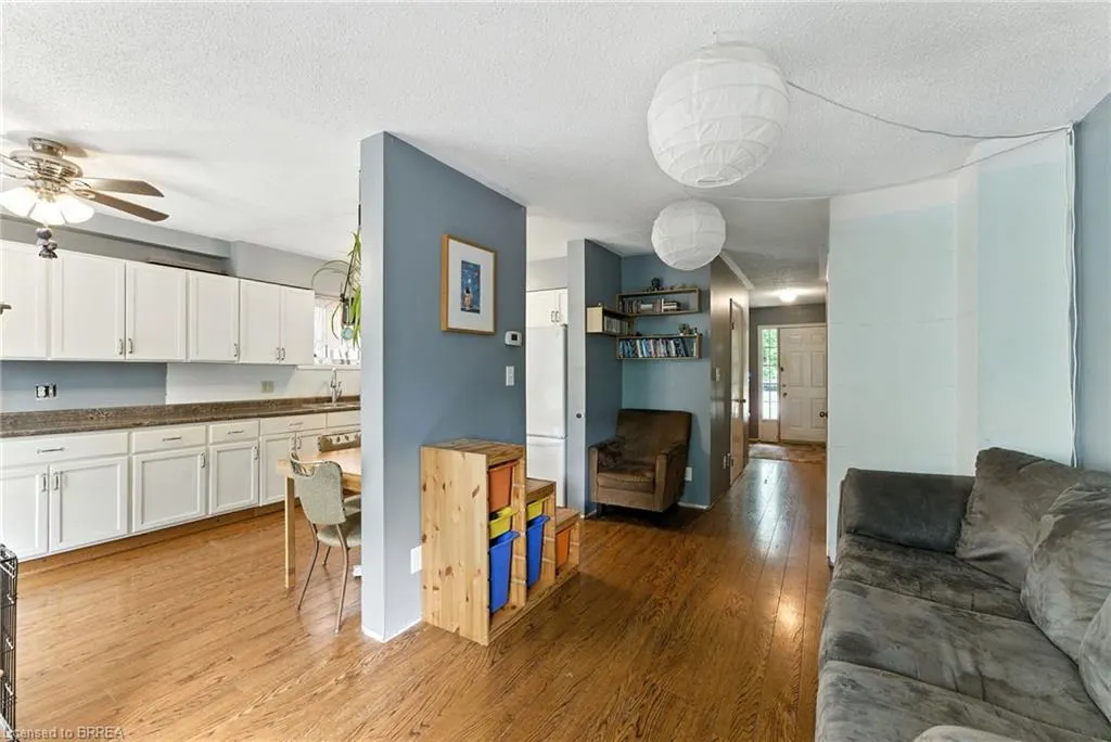 16 Graystone Court