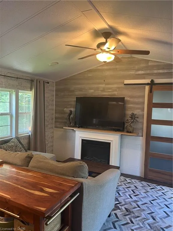 9 Pepper Road